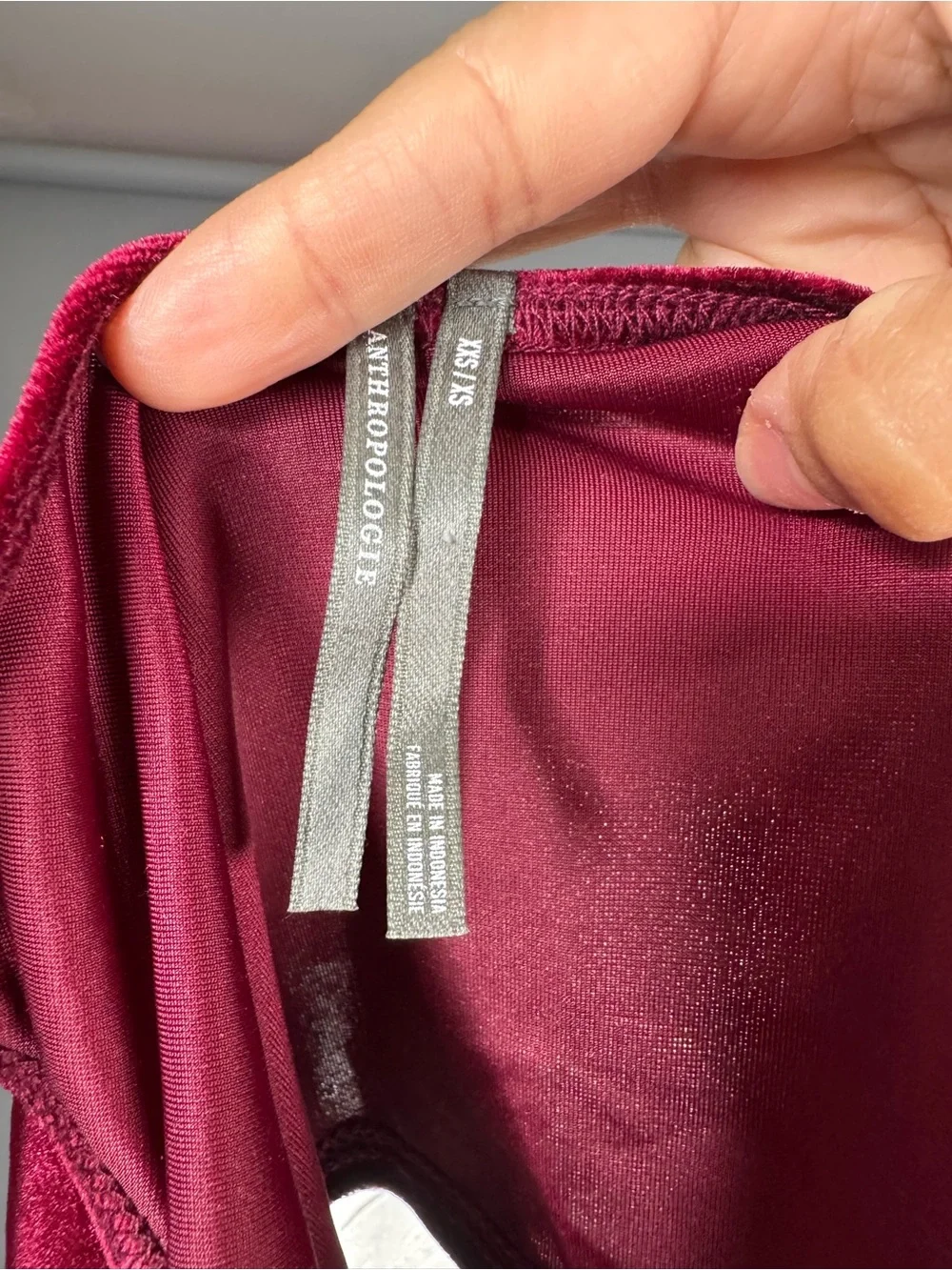 Anthropologie Burgundy Velvet Crop Tank Top Women’s XS Soft Stretch - Picture 4 of 4